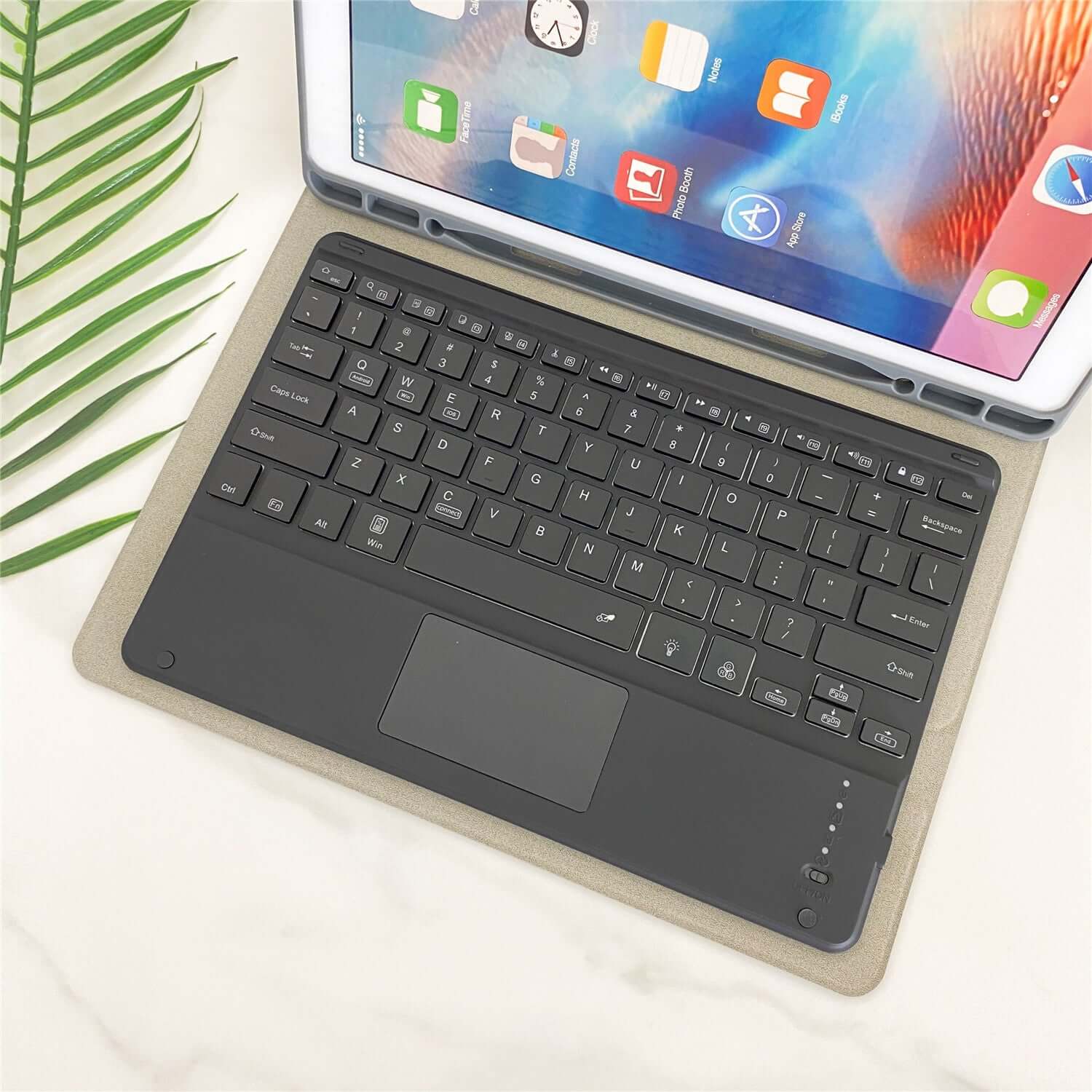 iPad Pro 12.9 inch 2015/2017 Removable Bluetooth keyboard with Trackpad Stand Cover